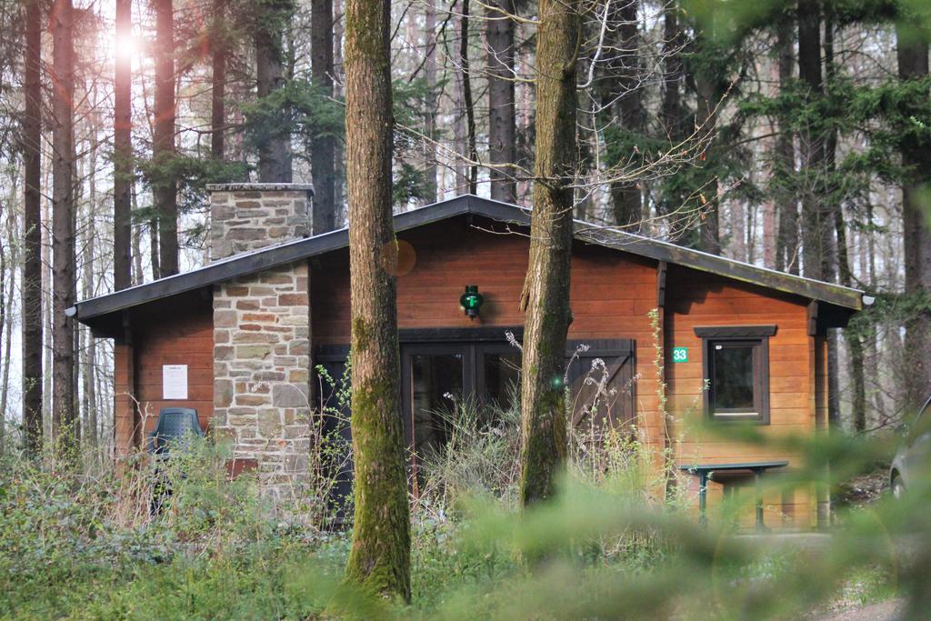 Village De Vacances De Vencimont Vonêche Eksteriør bilde